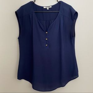 Daniel Rainn Navy top with gold buttons